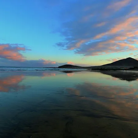 El Medano, Near The Beach. エル・メダノ