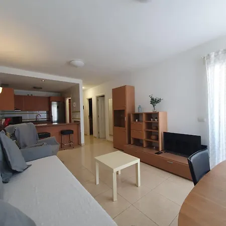 El Medano, Near The Beach. * エル・メダノ